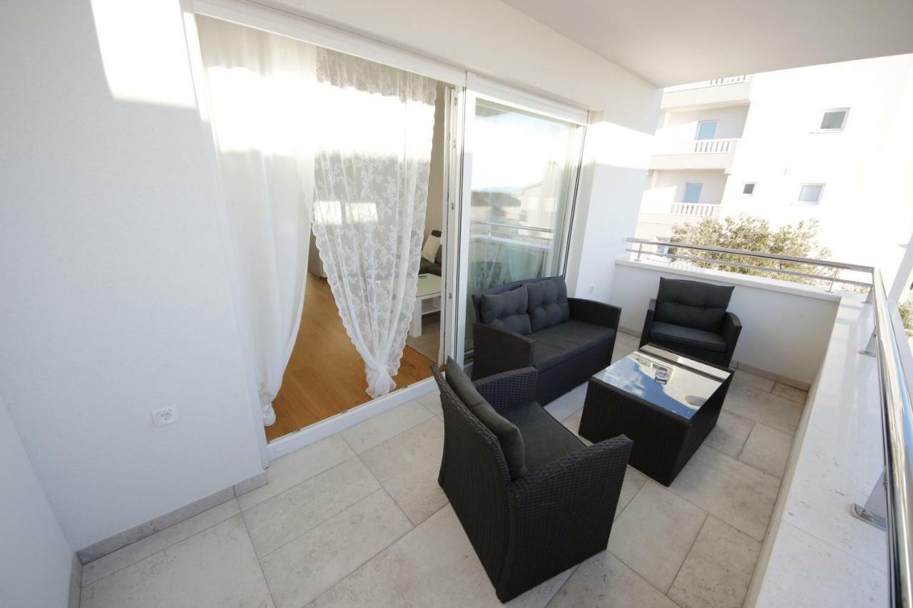 Villa More Makarska Bagian luar foto