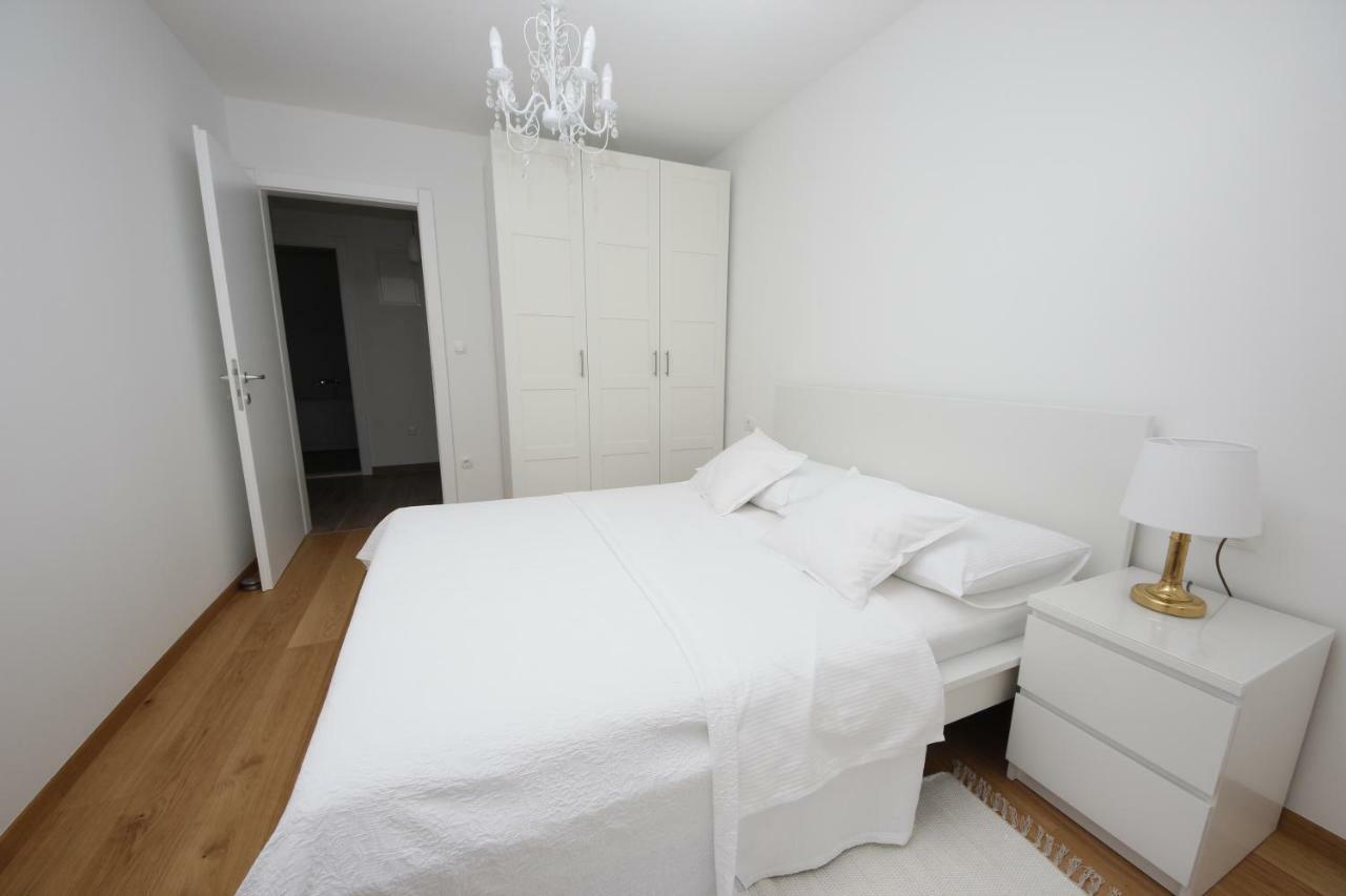 Villa More Makarska Bagian luar foto