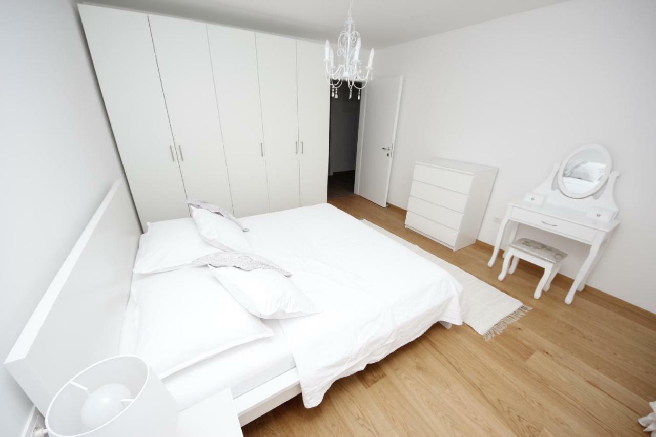 Villa More Makarska Bagian luar foto