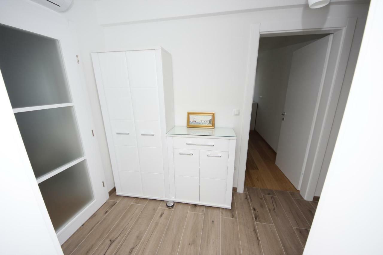 Villa More Makarska Bagian luar foto